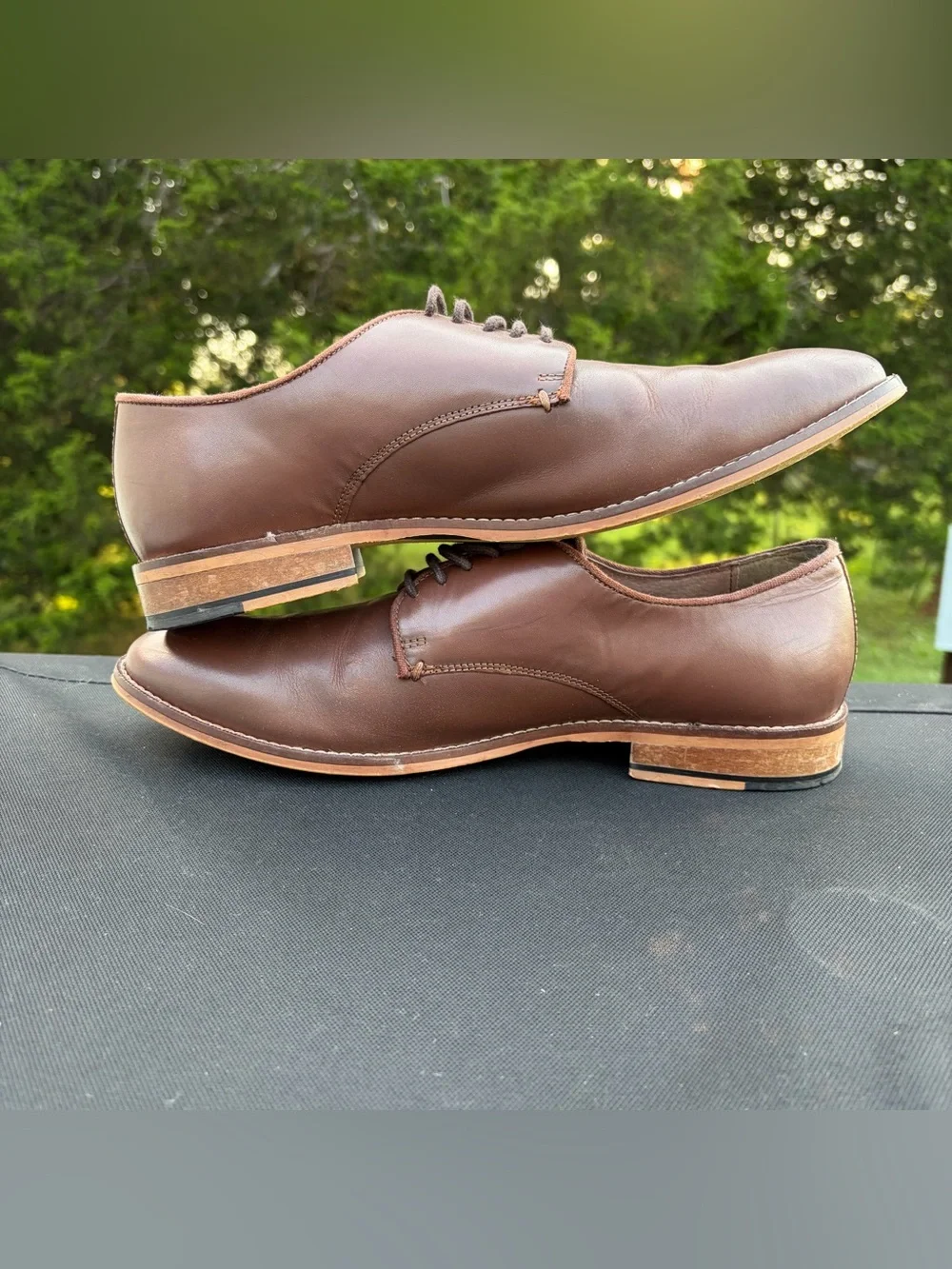 Banana Republic Brown Leather Plain Toe lace up Derby Oxfords Sz 9 minimalist